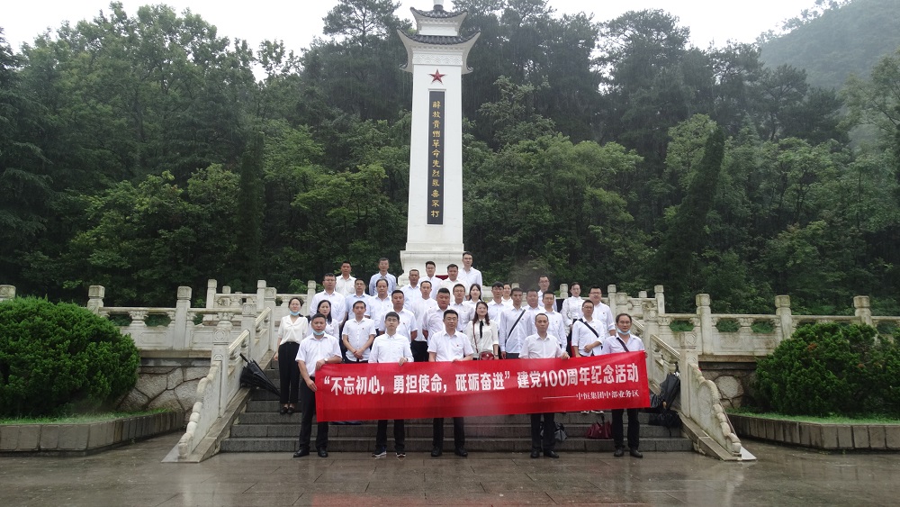 �廳�������ң����к�ɫ���񡪡� j9.com�в�ҵ������չ����һ����������