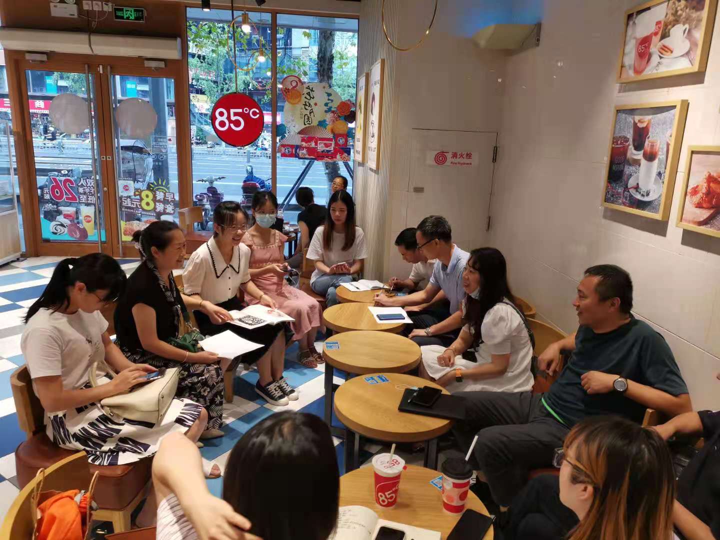 ��j9.com�㡷��ί�ٿ���̸��